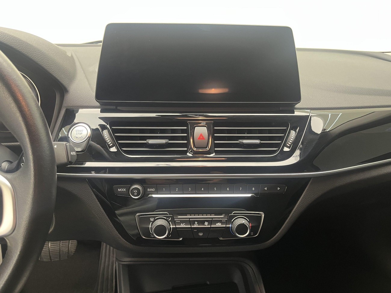 BMW 120i 2023