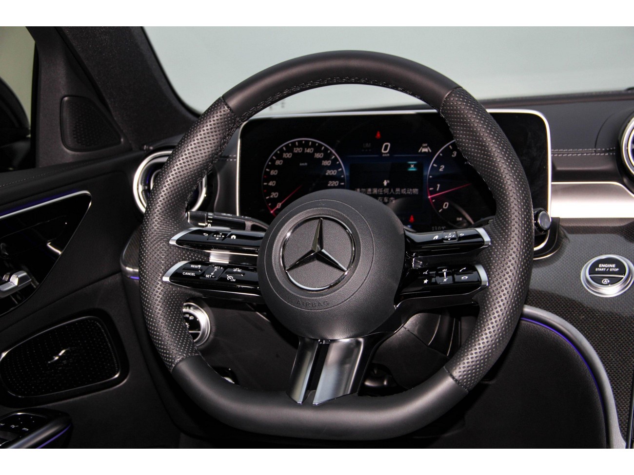 Mercedes-Benz C 260 L 2025