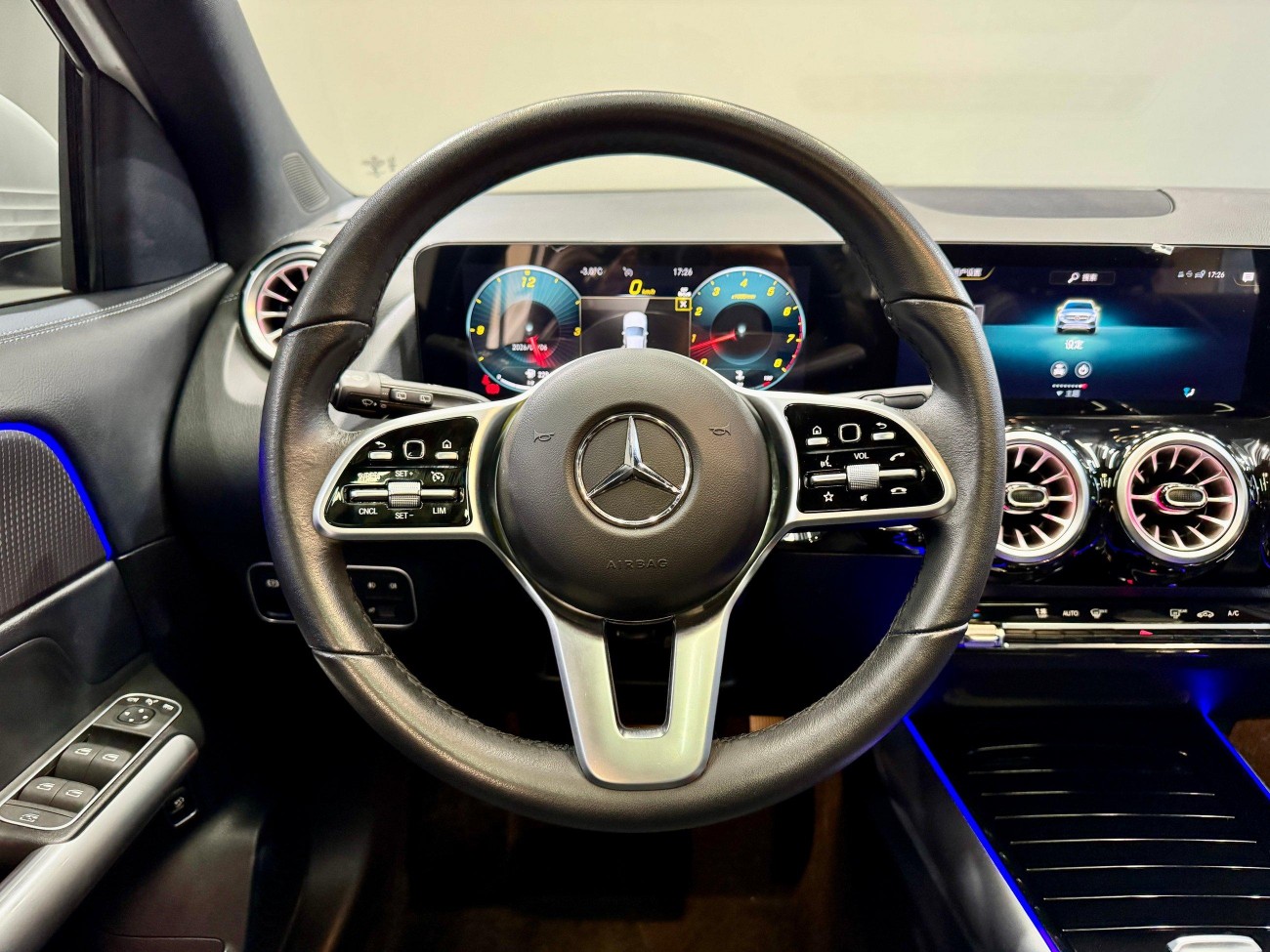 Mercedes-Benz GLA 220 2023