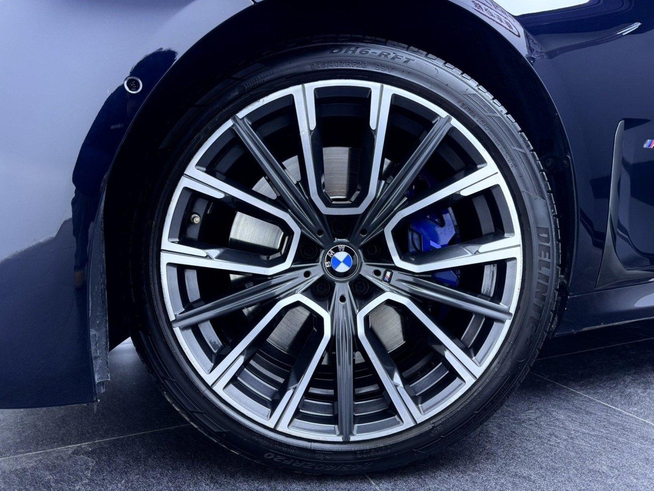 BMW 740Li 2019