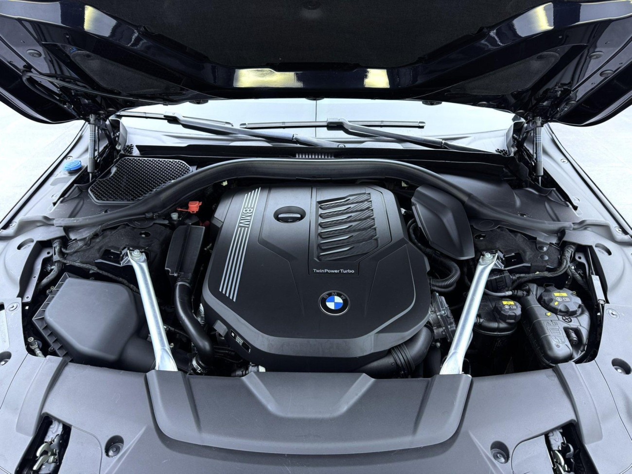 BMW 740Li 2019