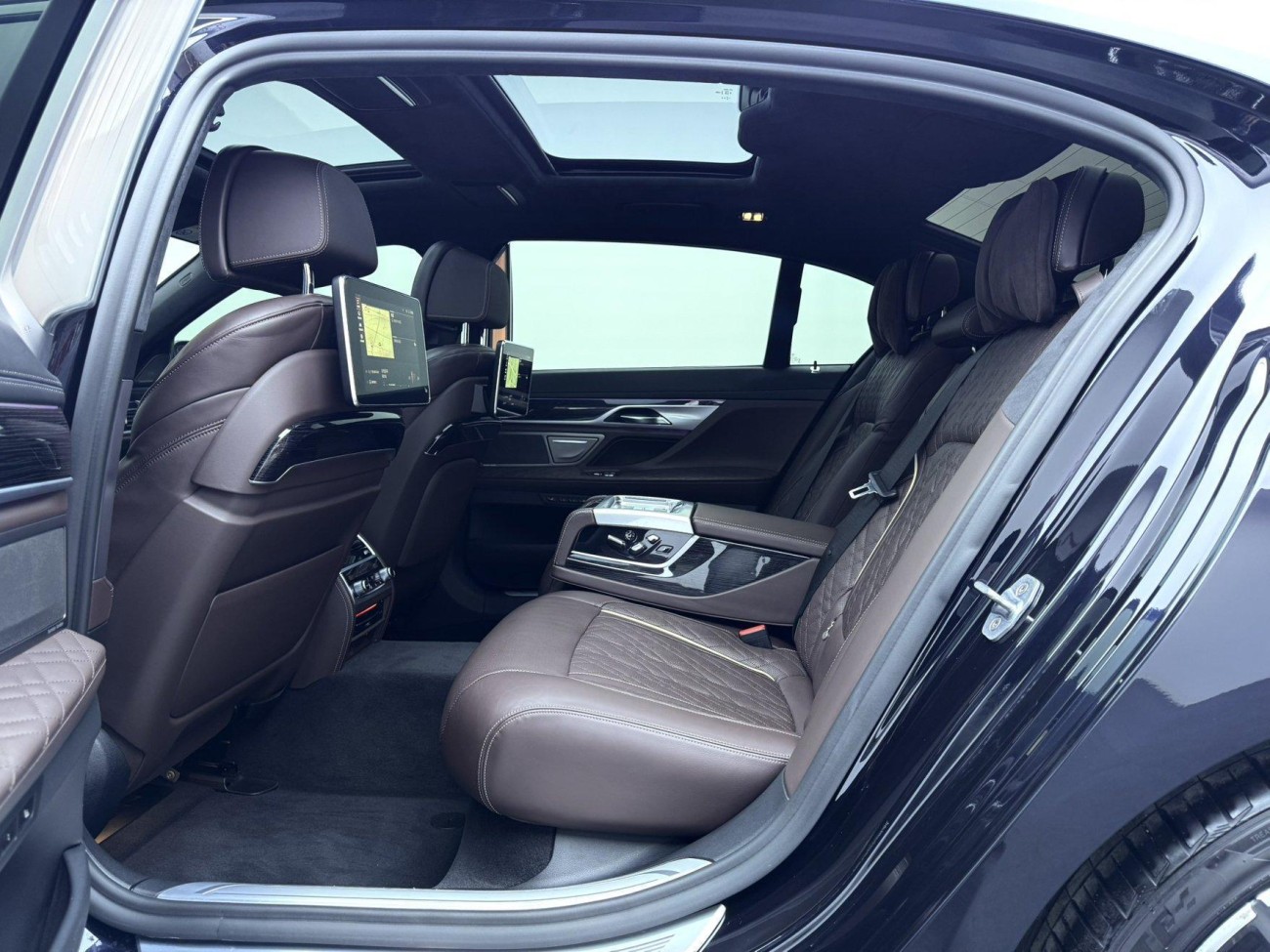 BMW 740Li 2019