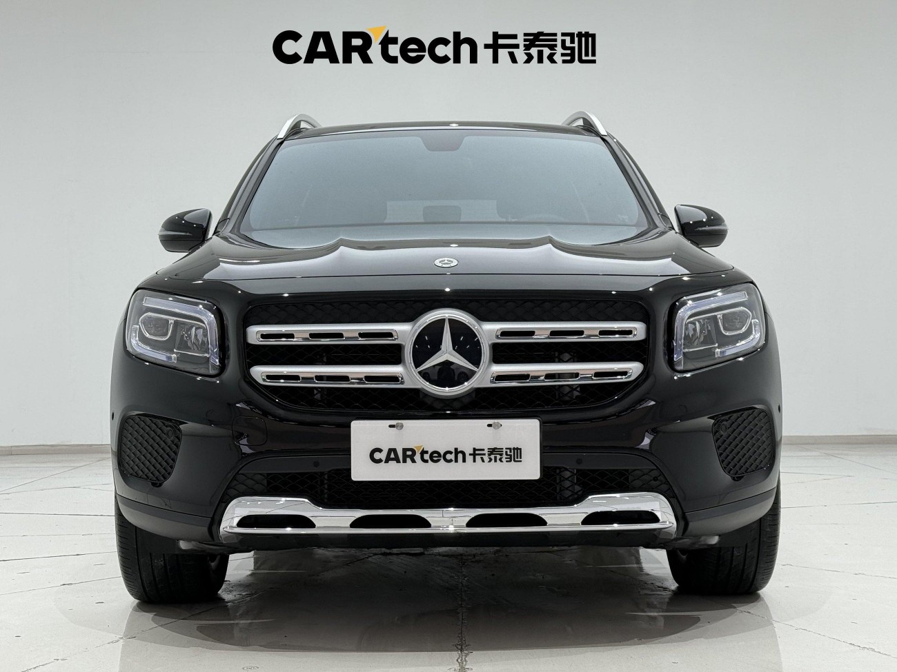 Mercedes-Benz GLB 2023