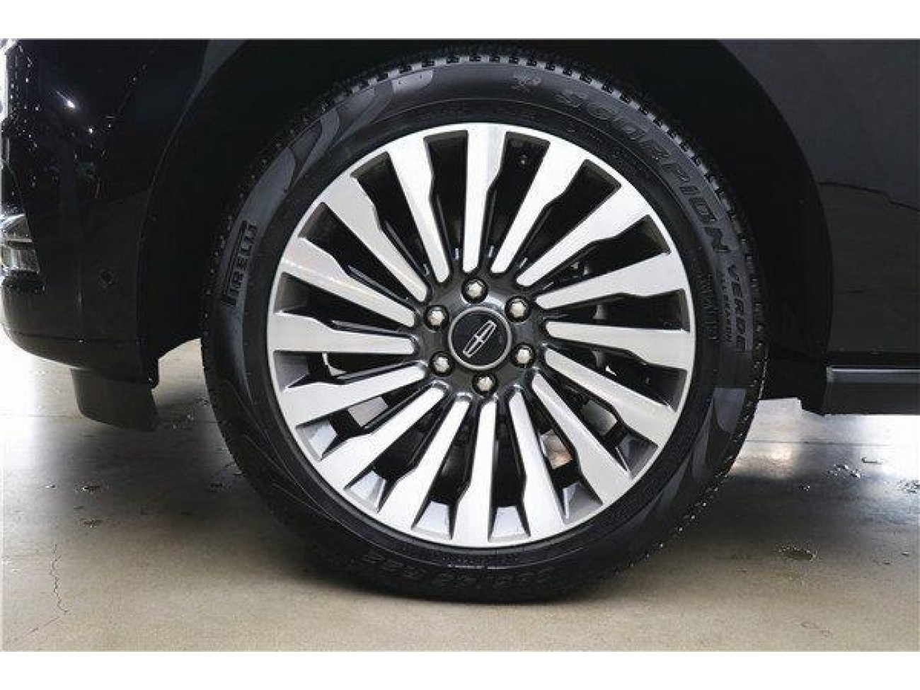 Lincoln Navigator 2022