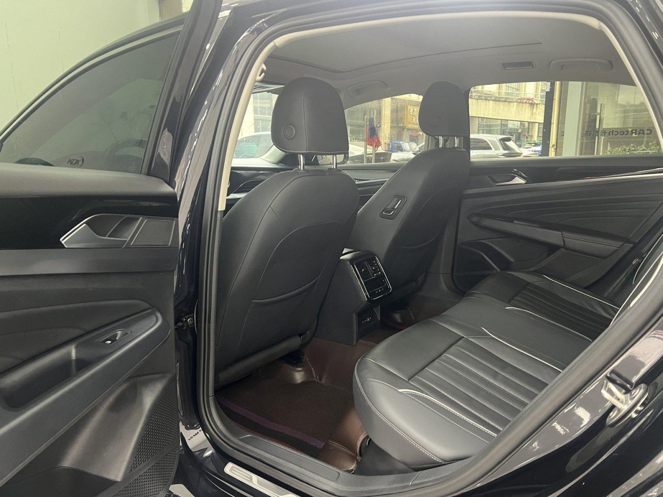 Volkswagen Passat 2023