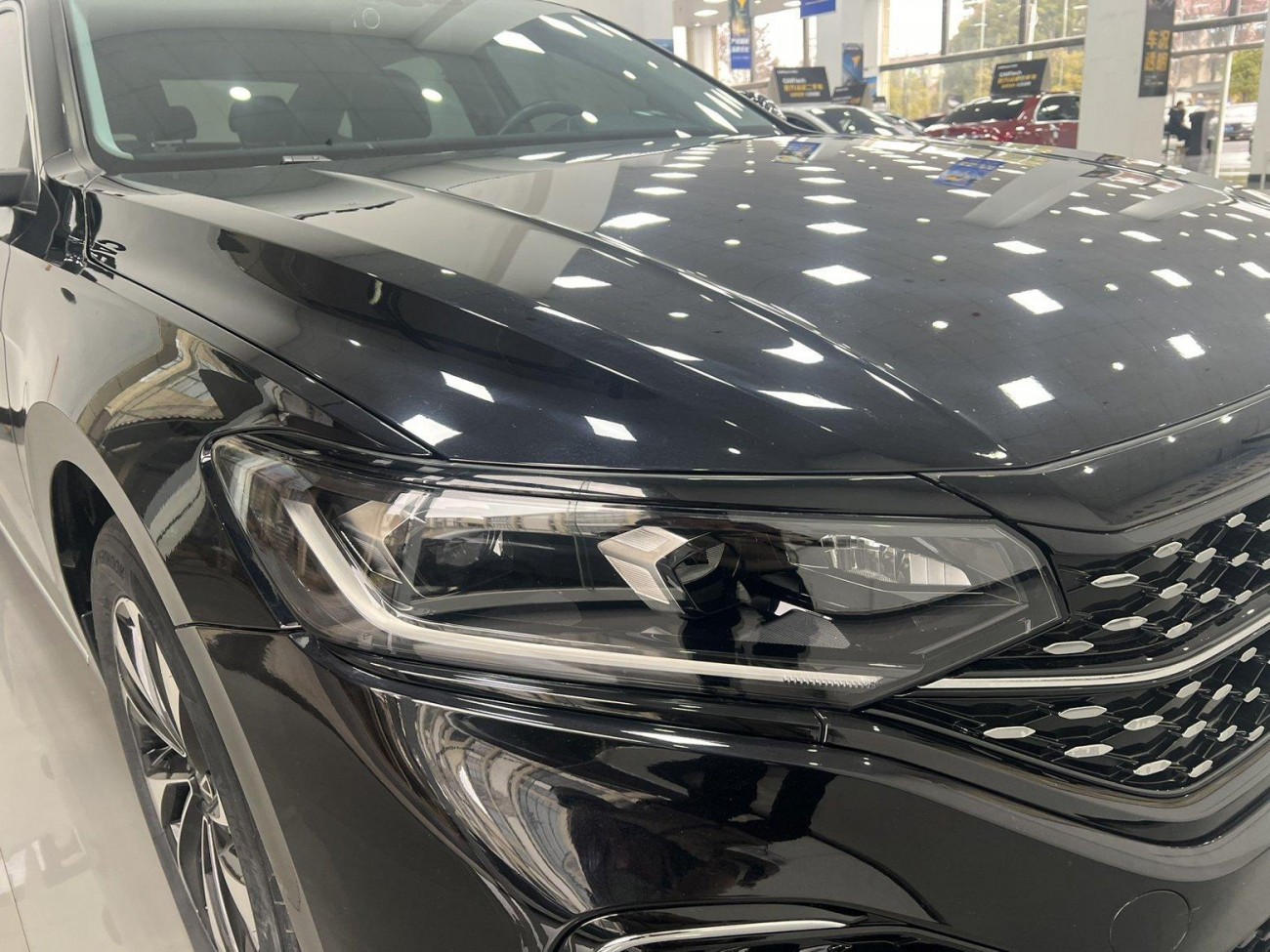 Volkswagen Passat 2023