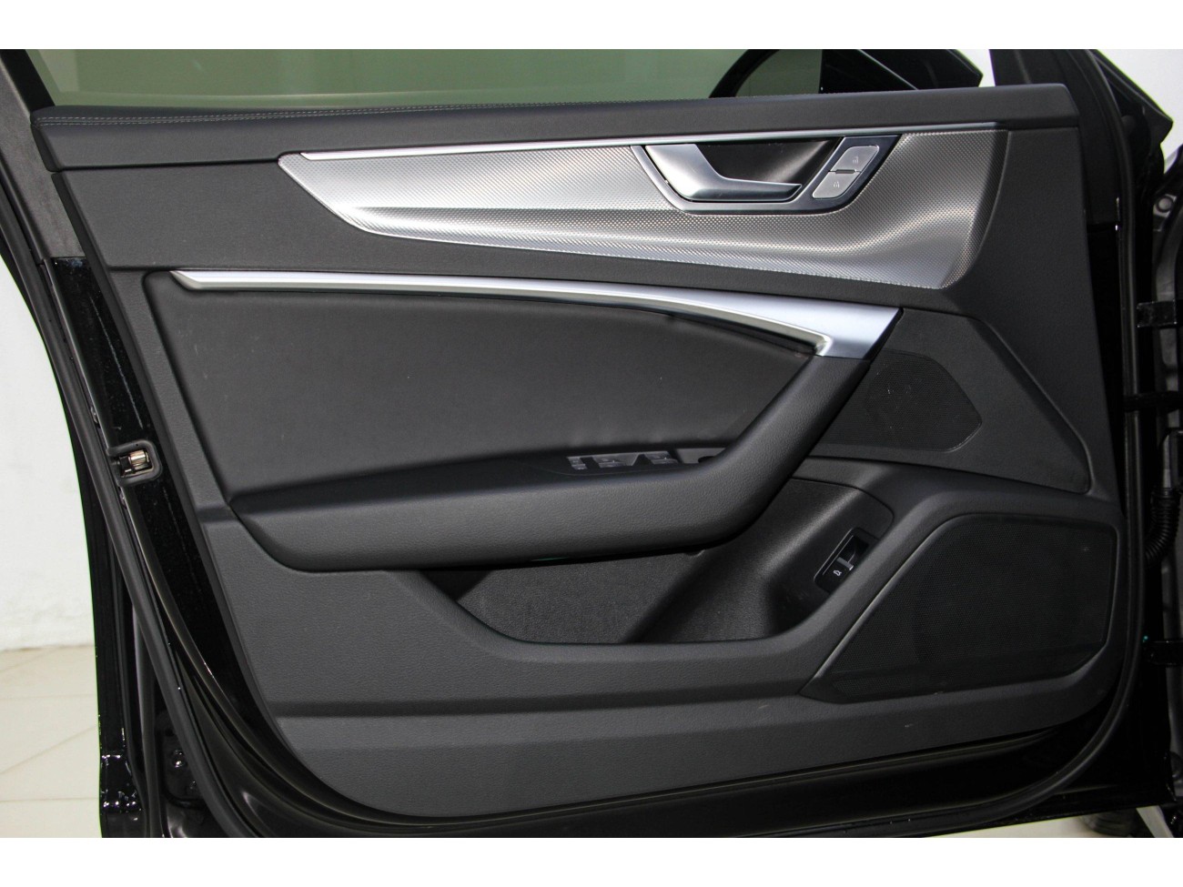 Audi A6L 45 TFSI 2025