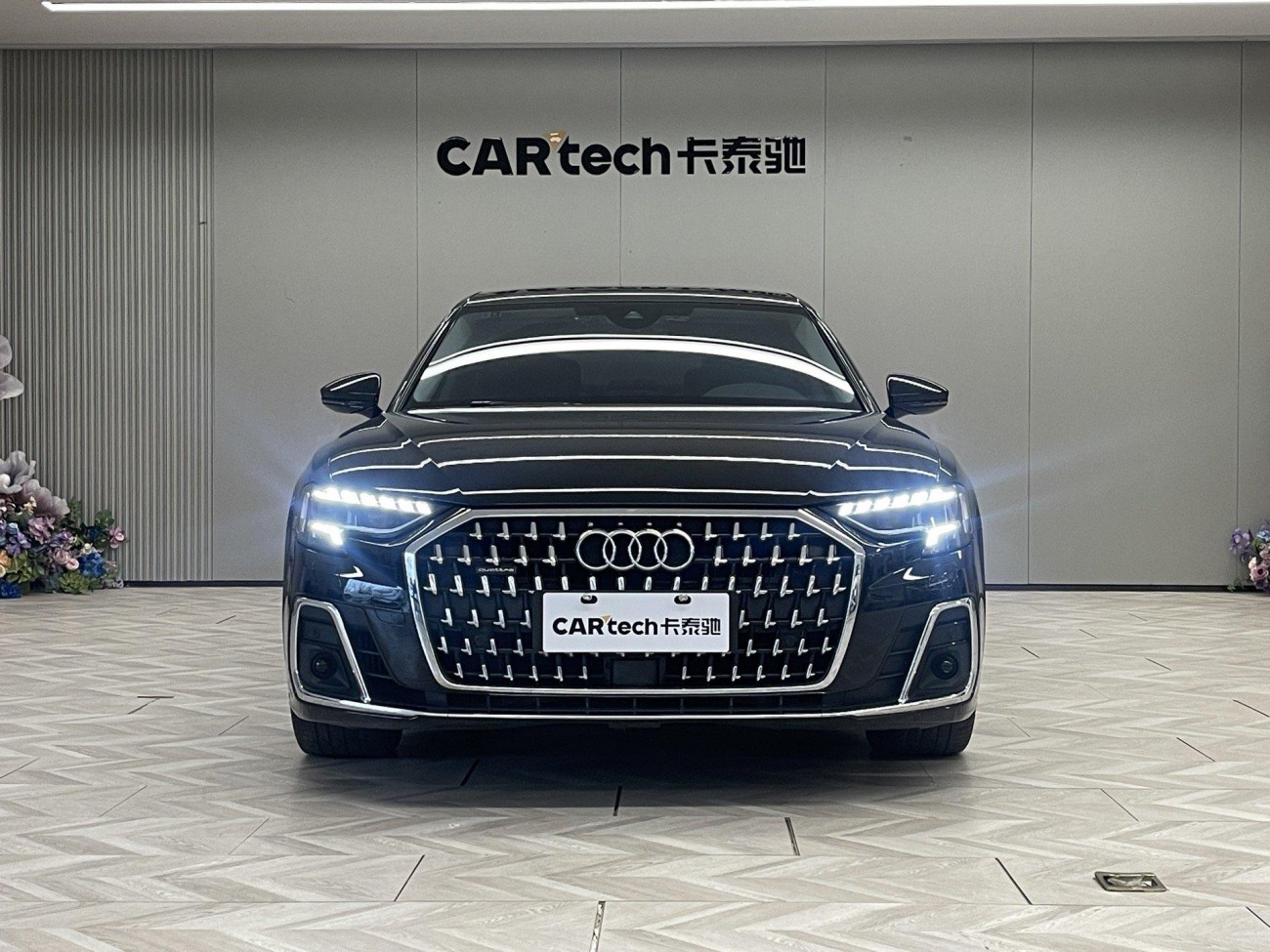 Audi A8L 45 TFSI 2023