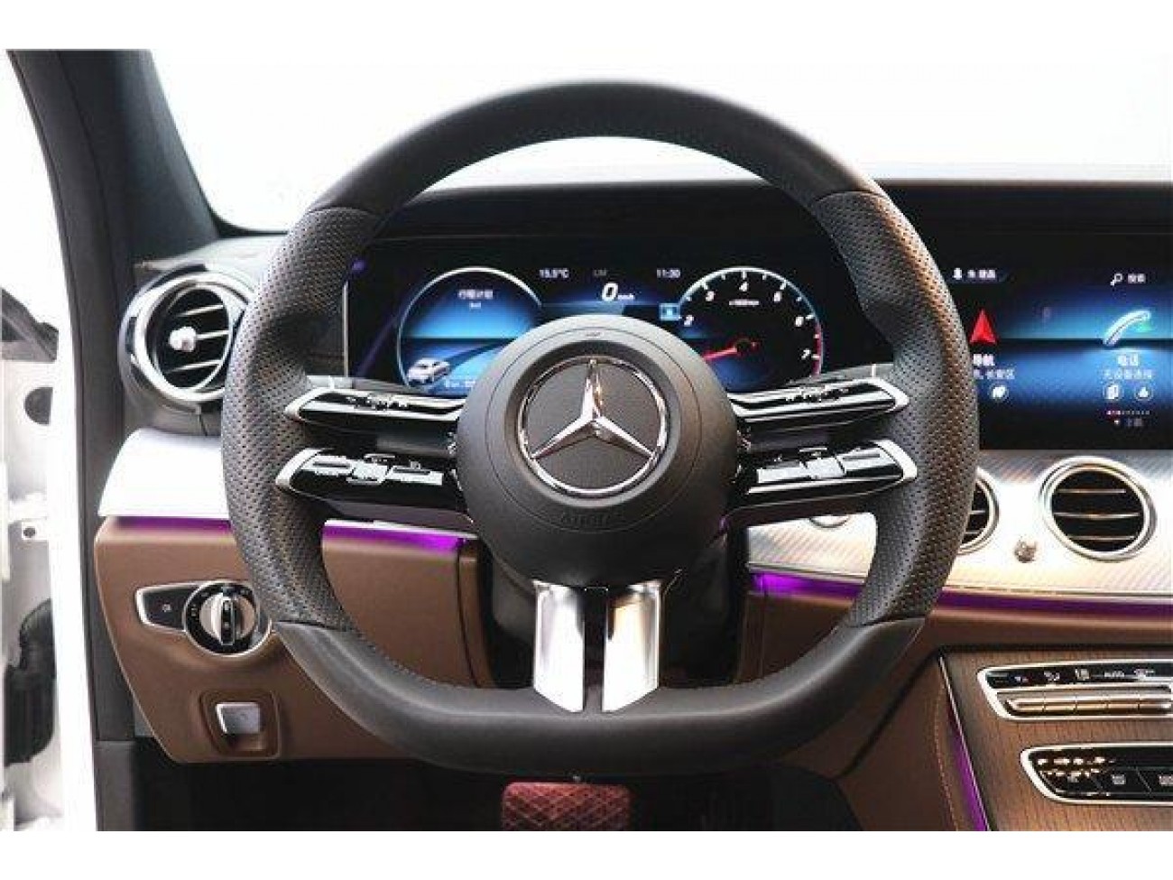 Mercedes-Benz E 300 L 2022