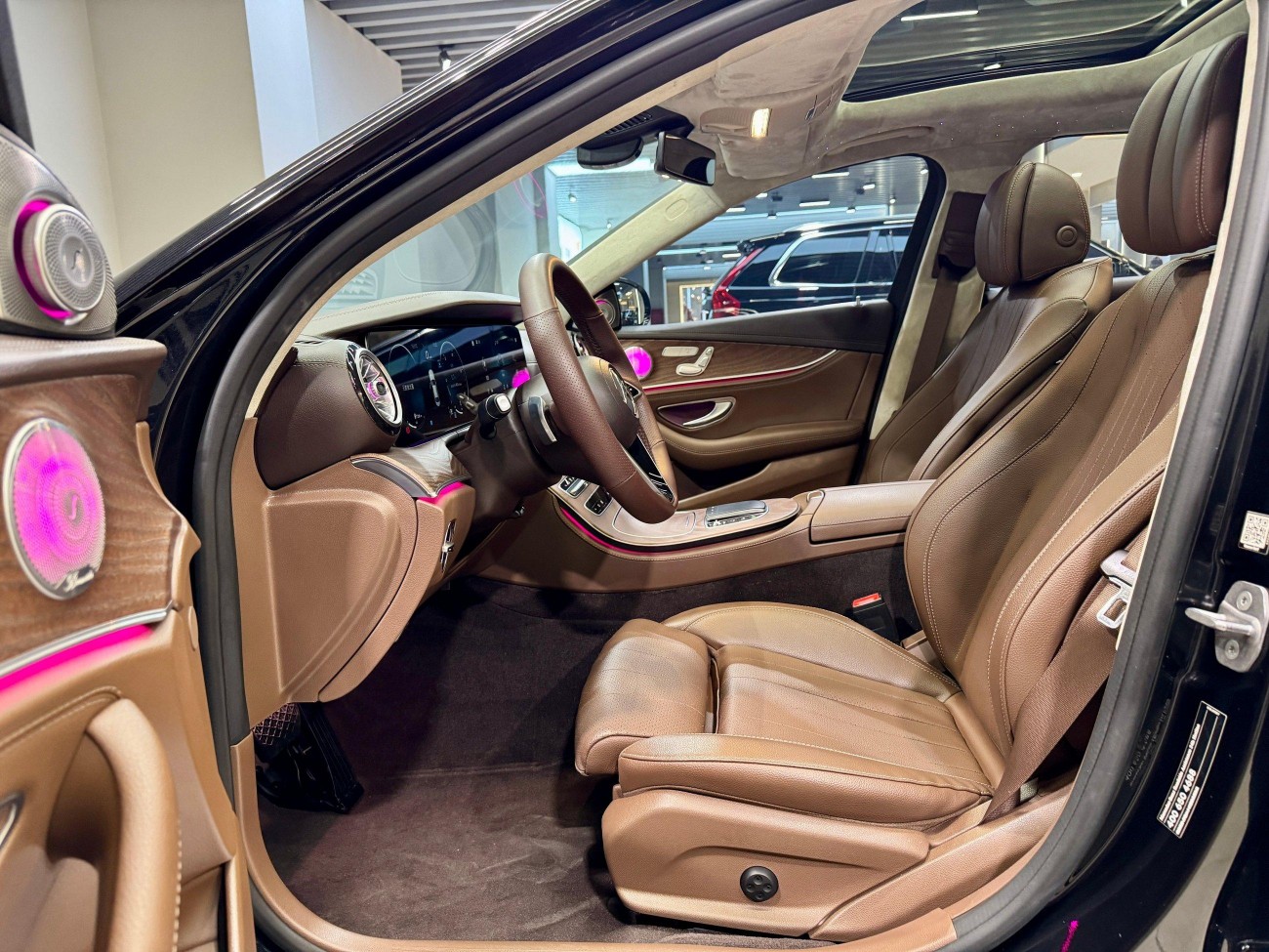Mercedes-Benz E 300 L 2022
