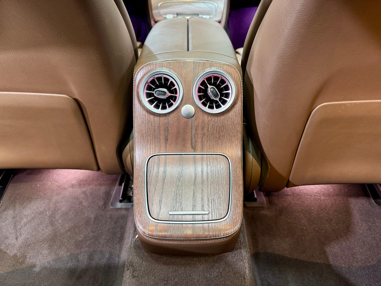 Mercedes-Benz E 300 L 2022