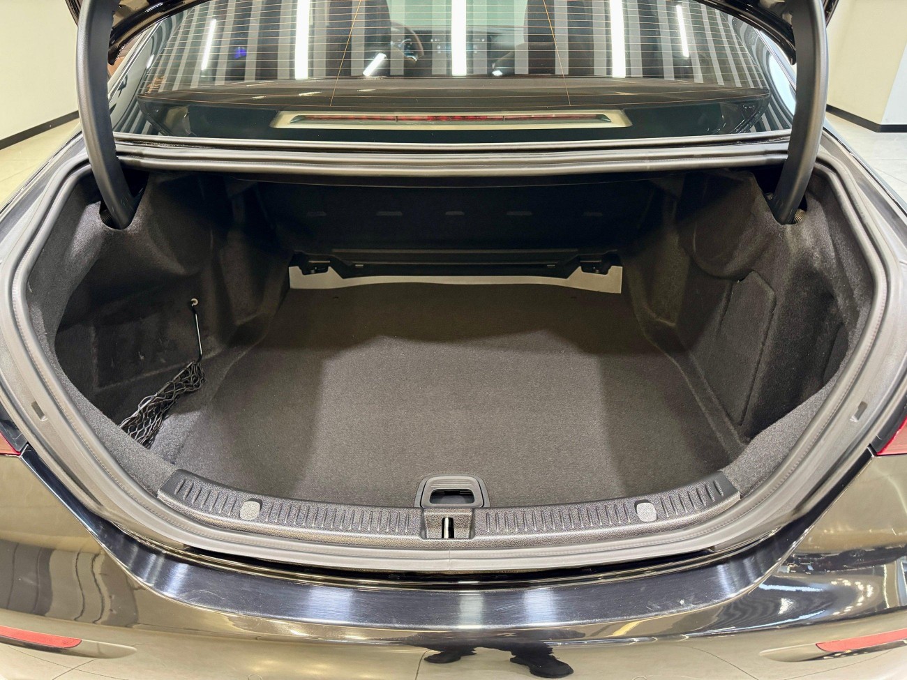 Mercedes-Benz E 300 L 2022