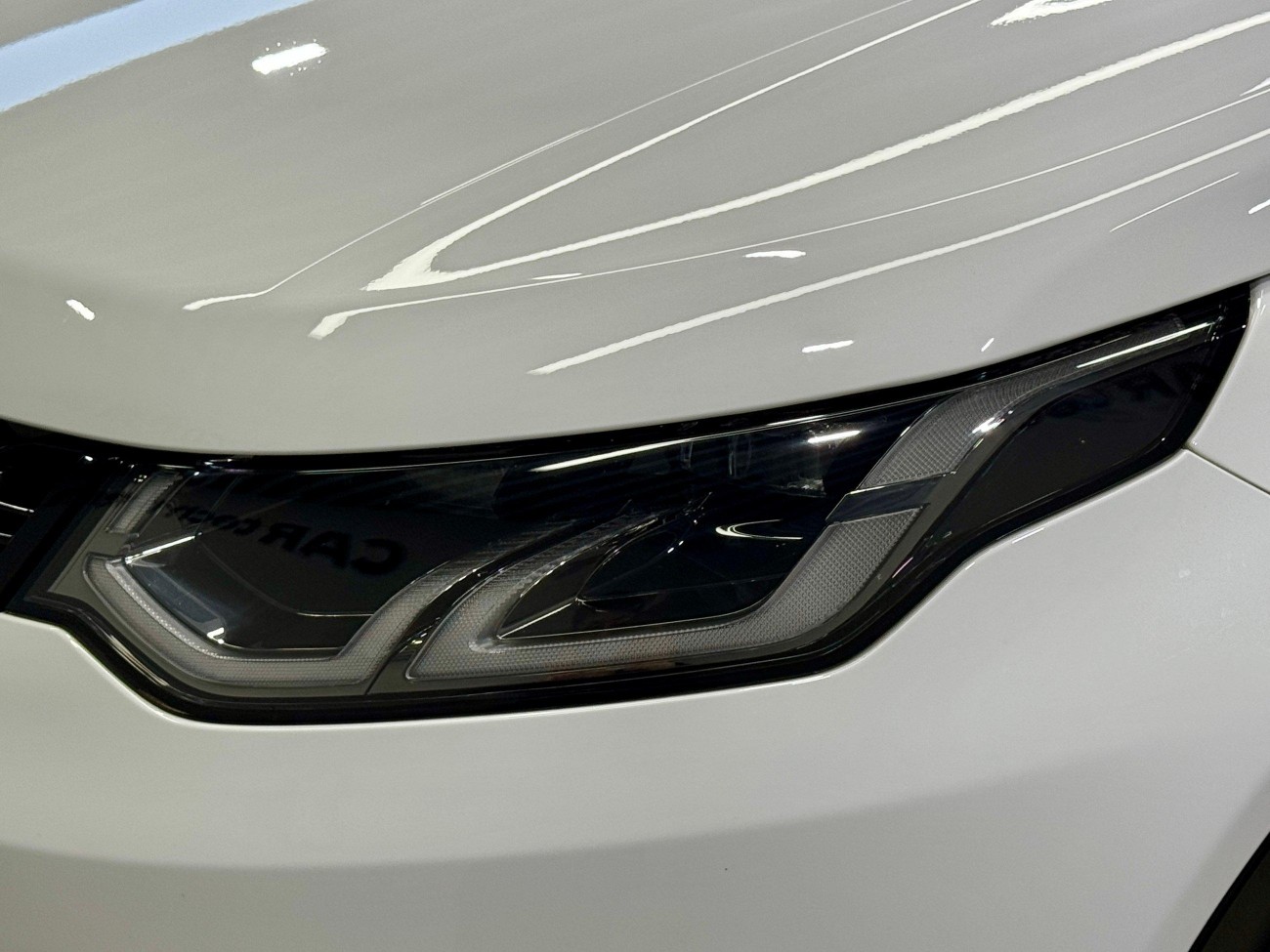 Land Rover Discovery Sport 2024
