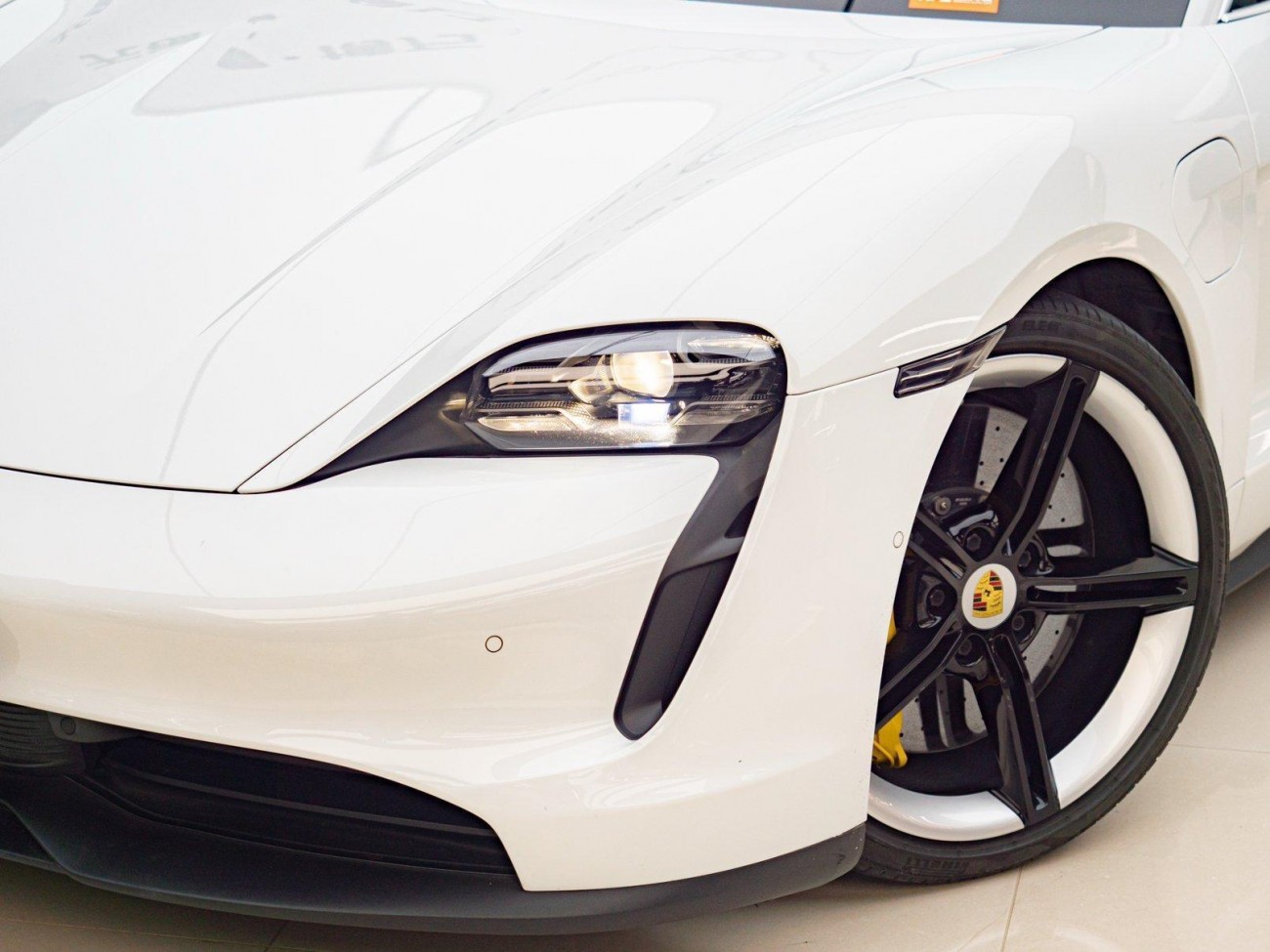 Porsche Taycan 2020