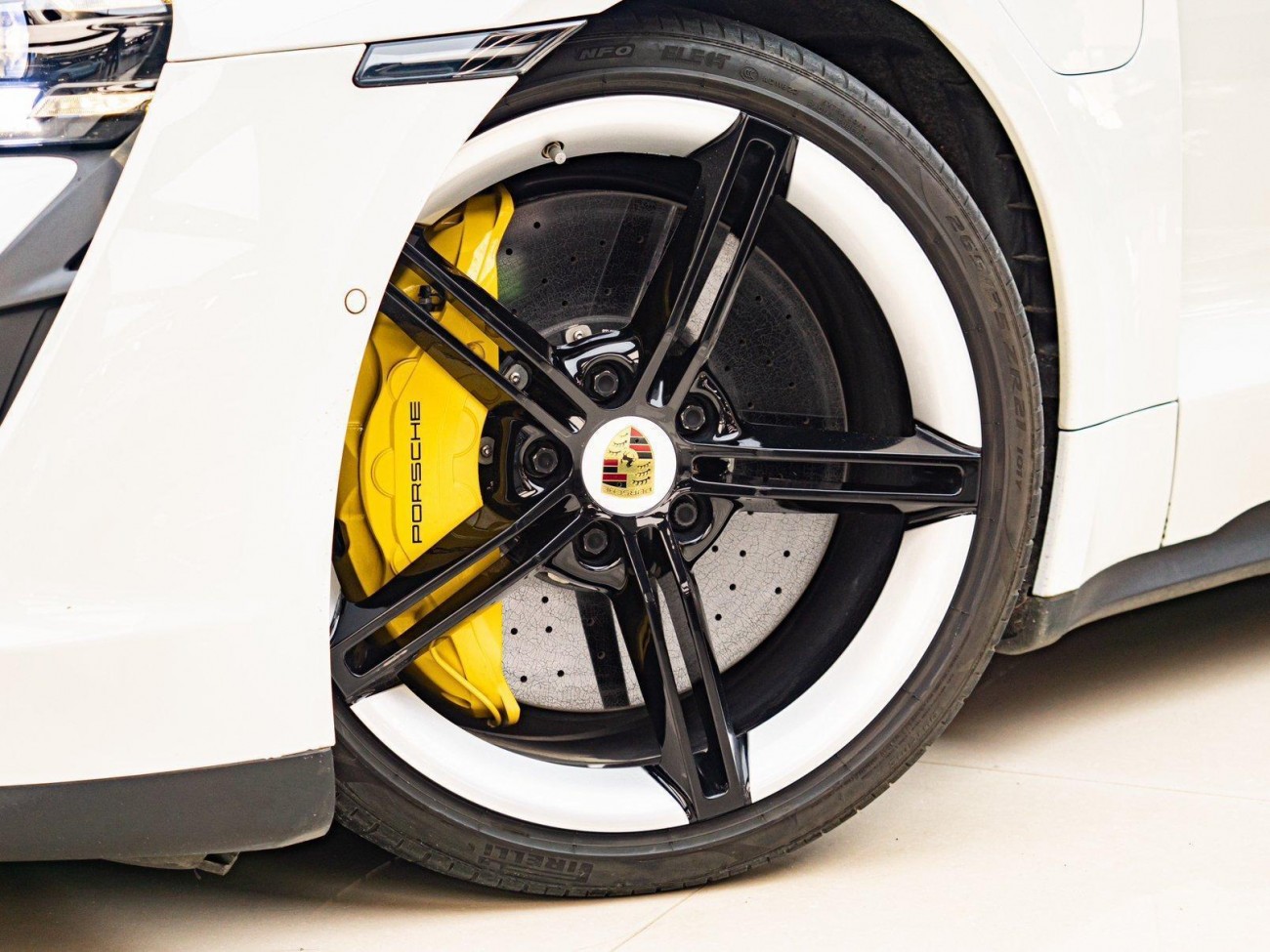 Porsche Taycan 2020