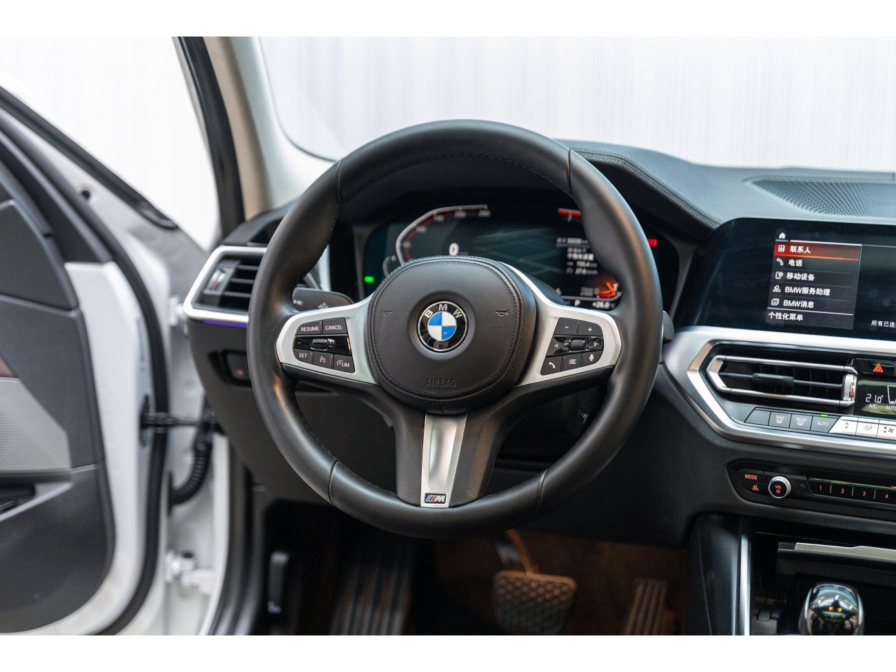BMW 325Li 2022