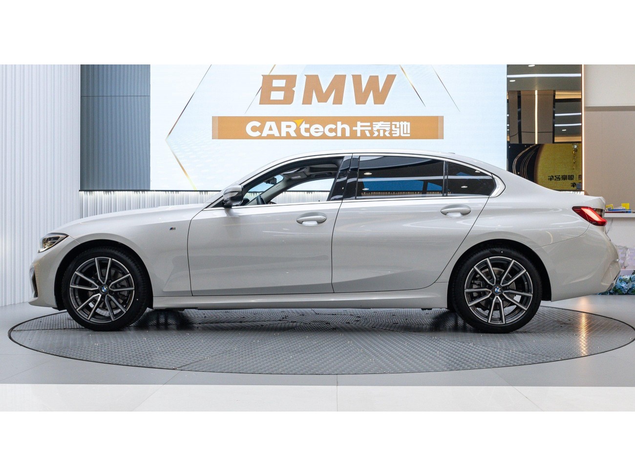 BMW 325Li 2022
