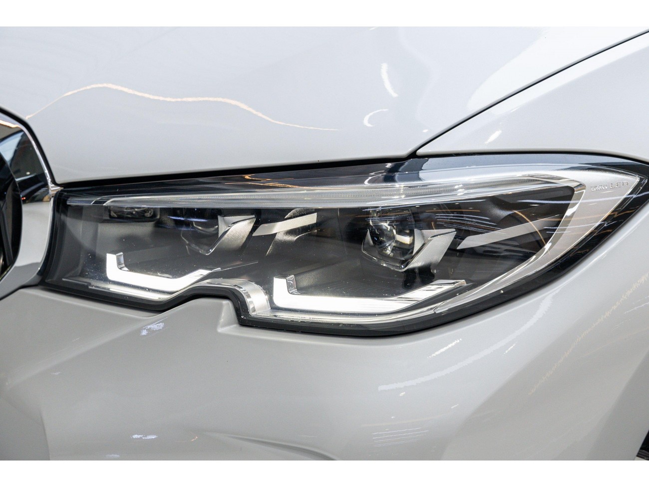 BMW 325Li 2022