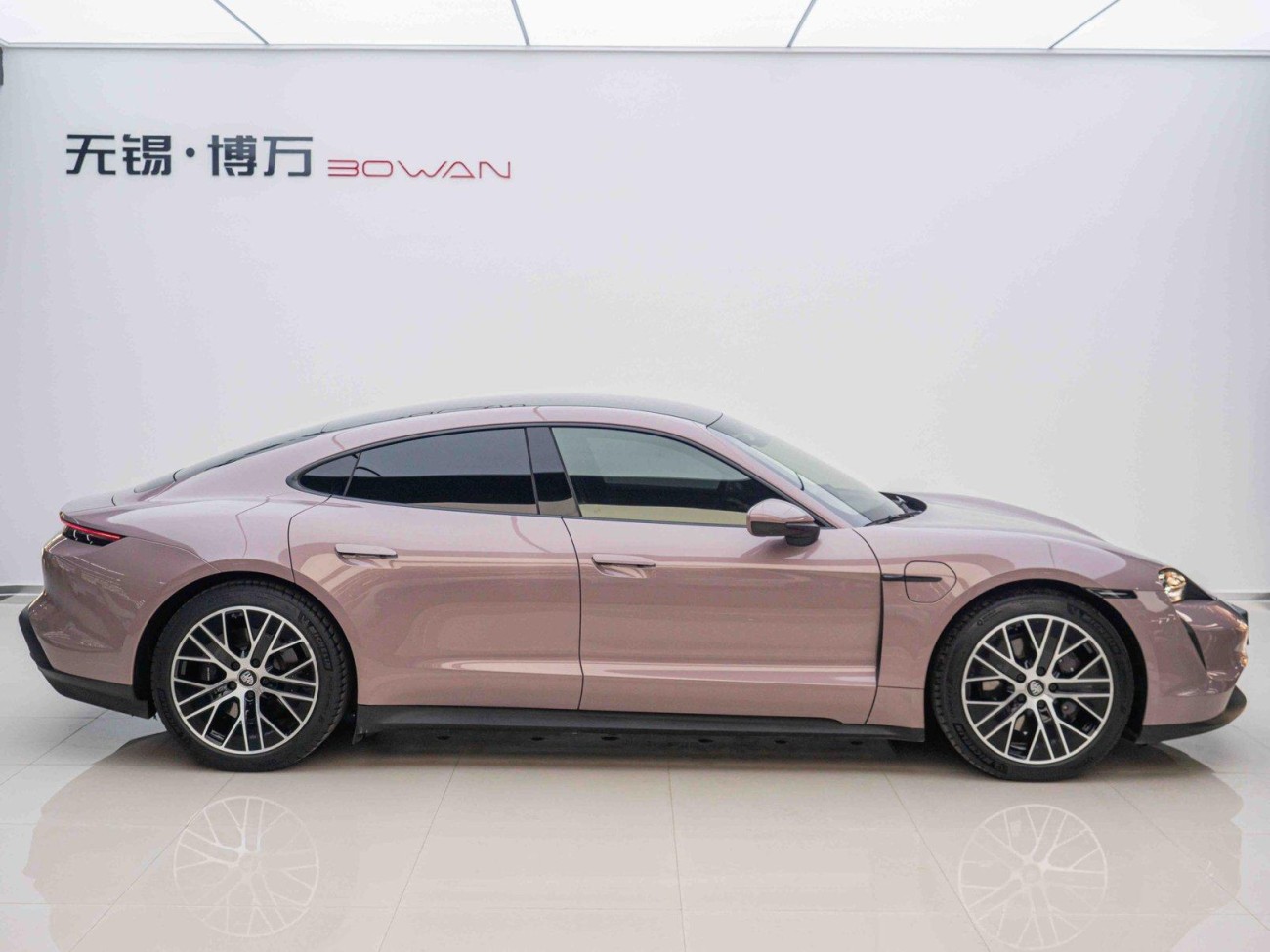 Porsche Taycan 2022