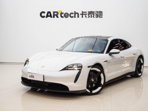 Porsche Taycan 2024