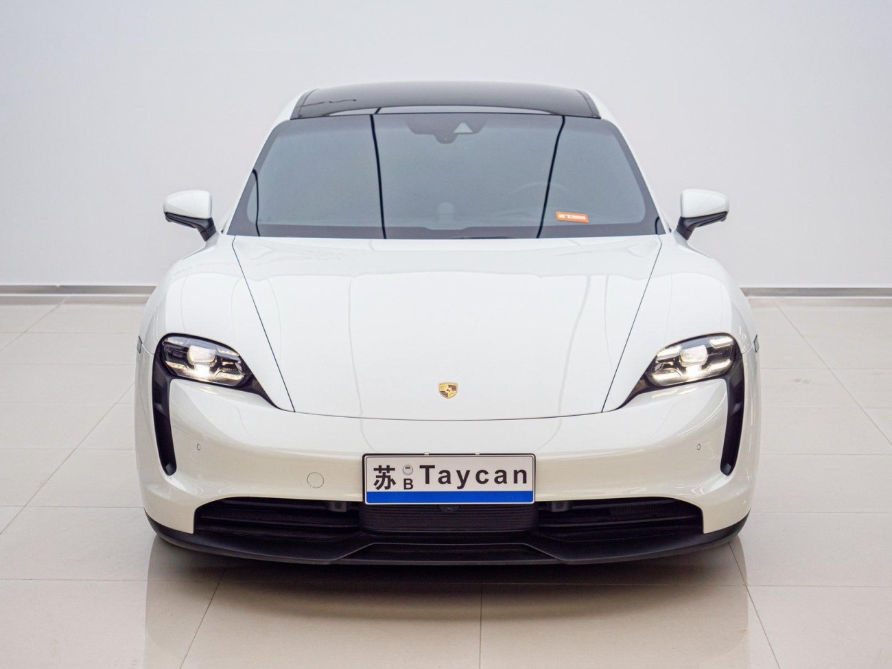 Porsche Taycan 2023