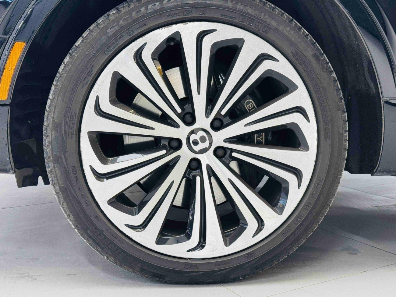 Bentley Bentayga 2022