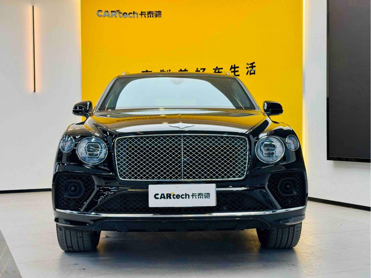 Bentley Bentayga 2022