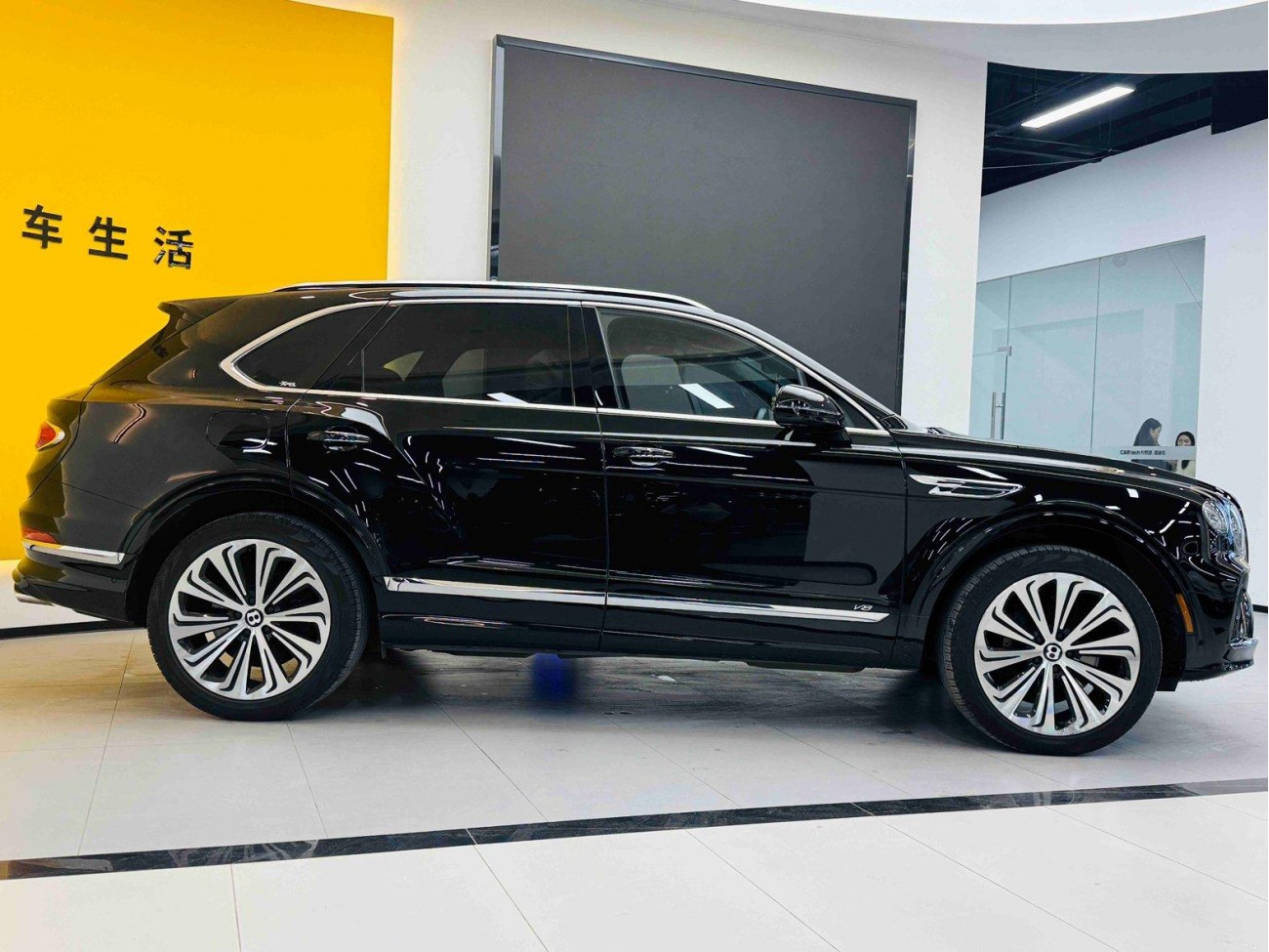 Bentley Bentayga 2022