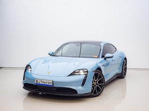 Porsche Taycan 2023