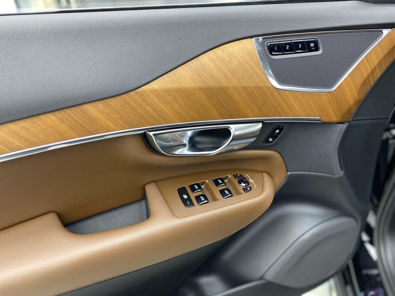 Volvo XC90 2023