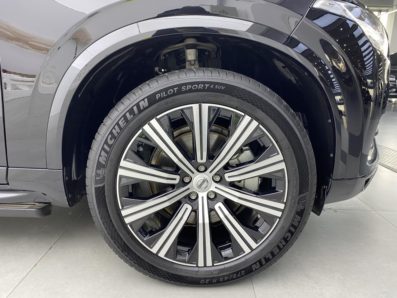 Volvo XC90 2023