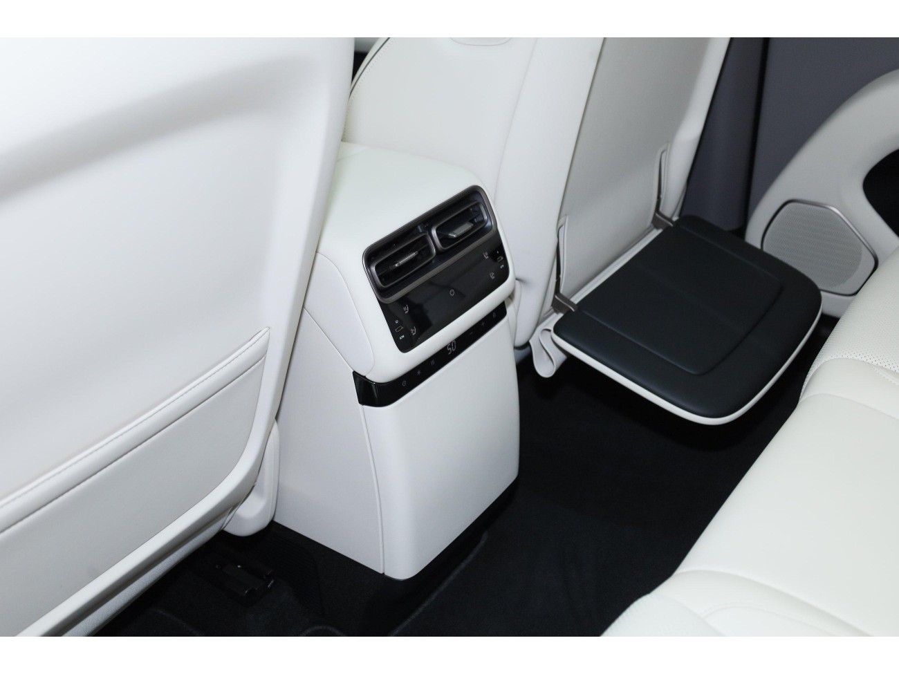 Li Auto i6 2025