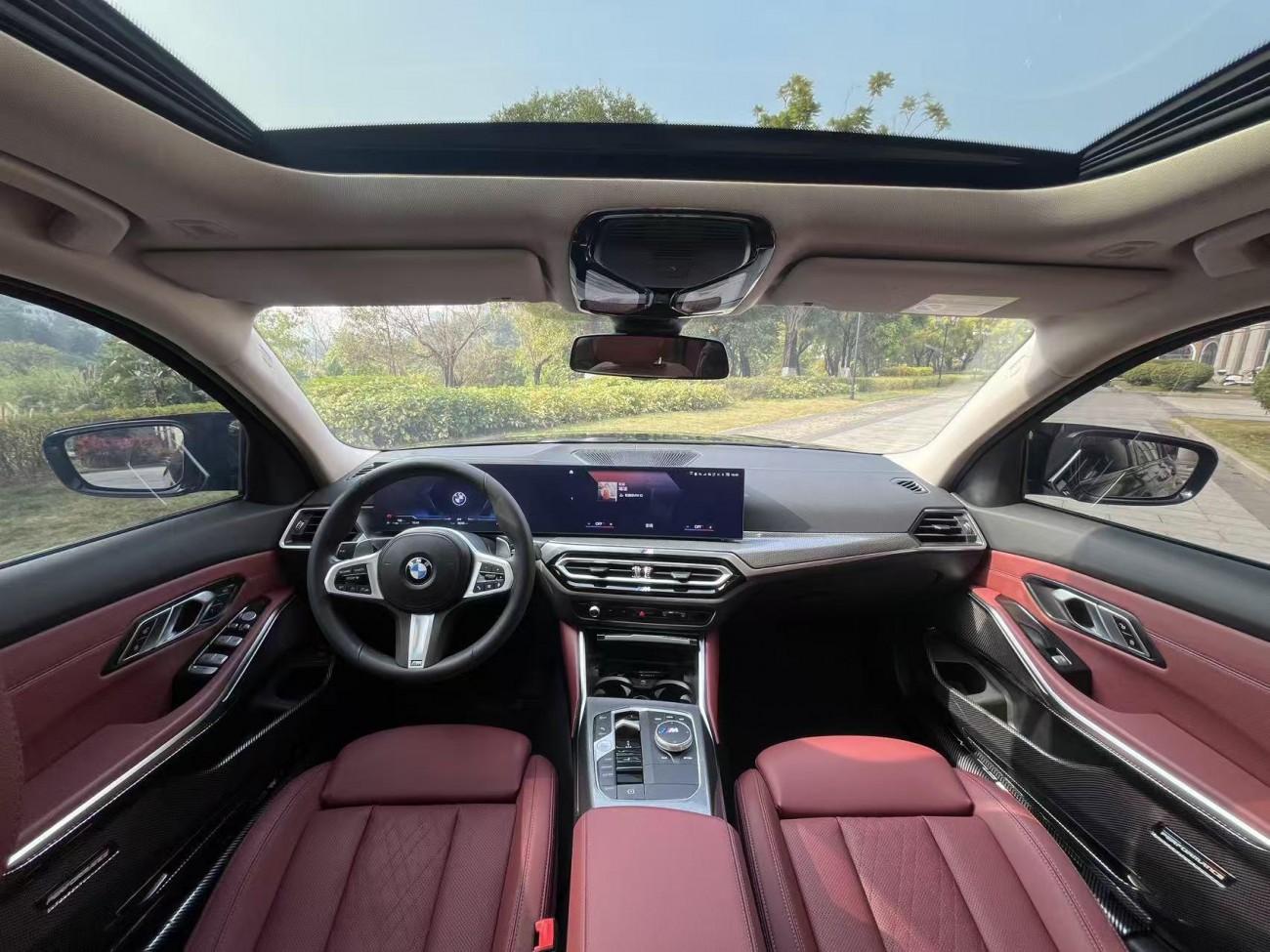 BMW 325Li 2023