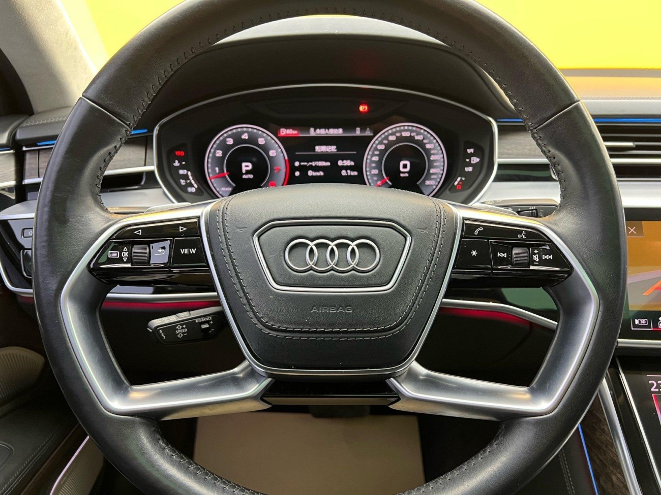 Audi A8L 55 TFSI 2021