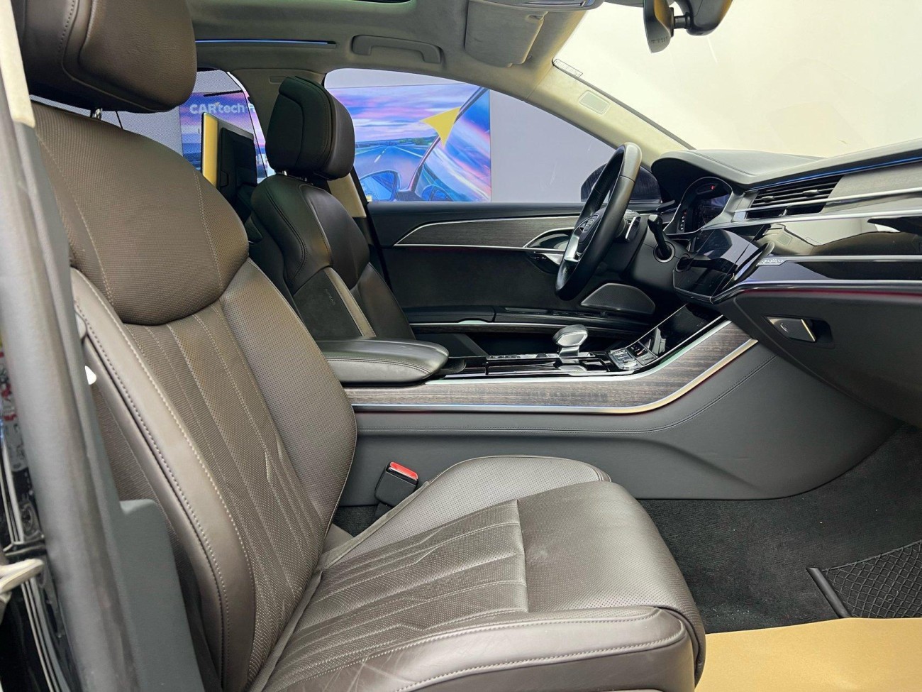 Audi A8L 55 TFSI 2021