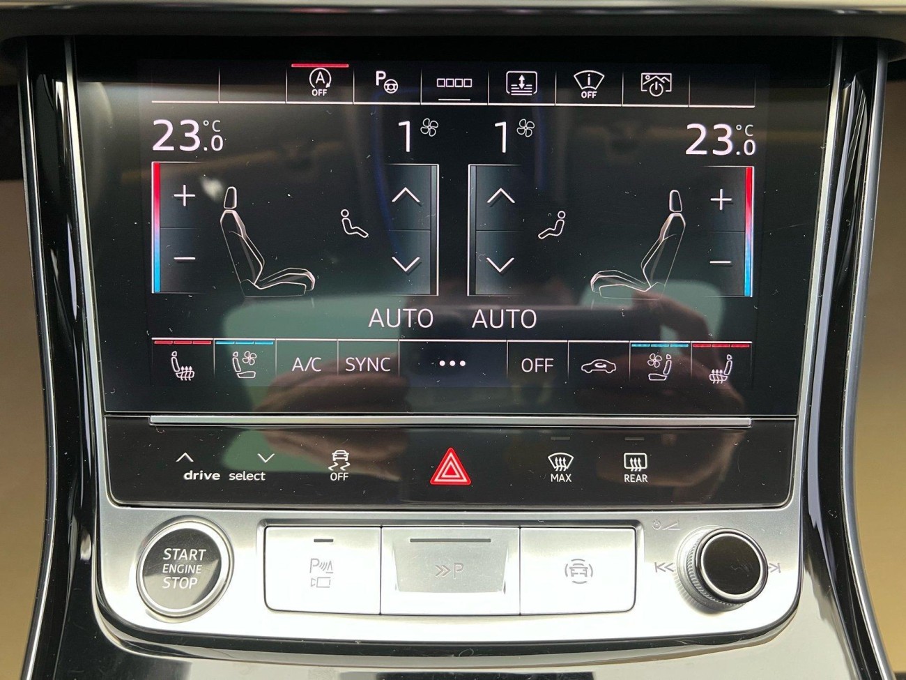 Audi A8L 55 TFSI 2021