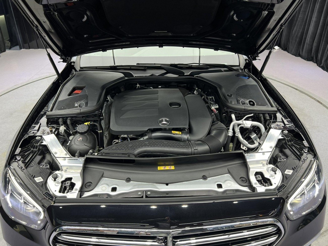Mercedes-Benz E 300 L 2022