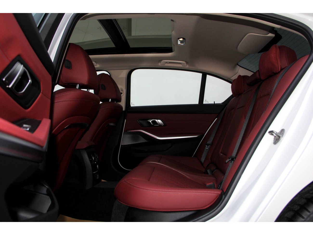 BMW 325Li 2025