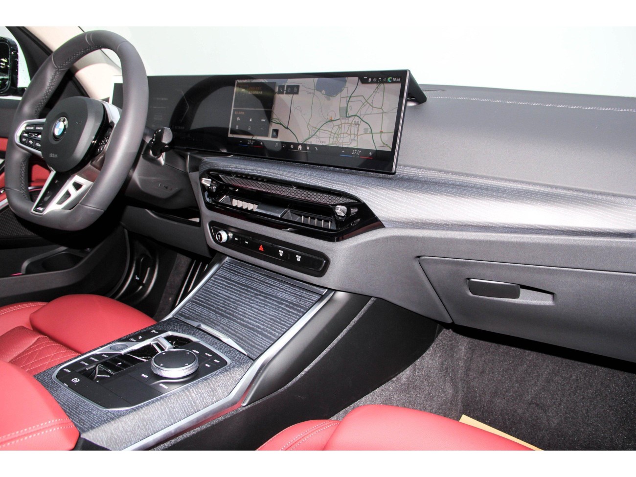 BMW 325Li 2025