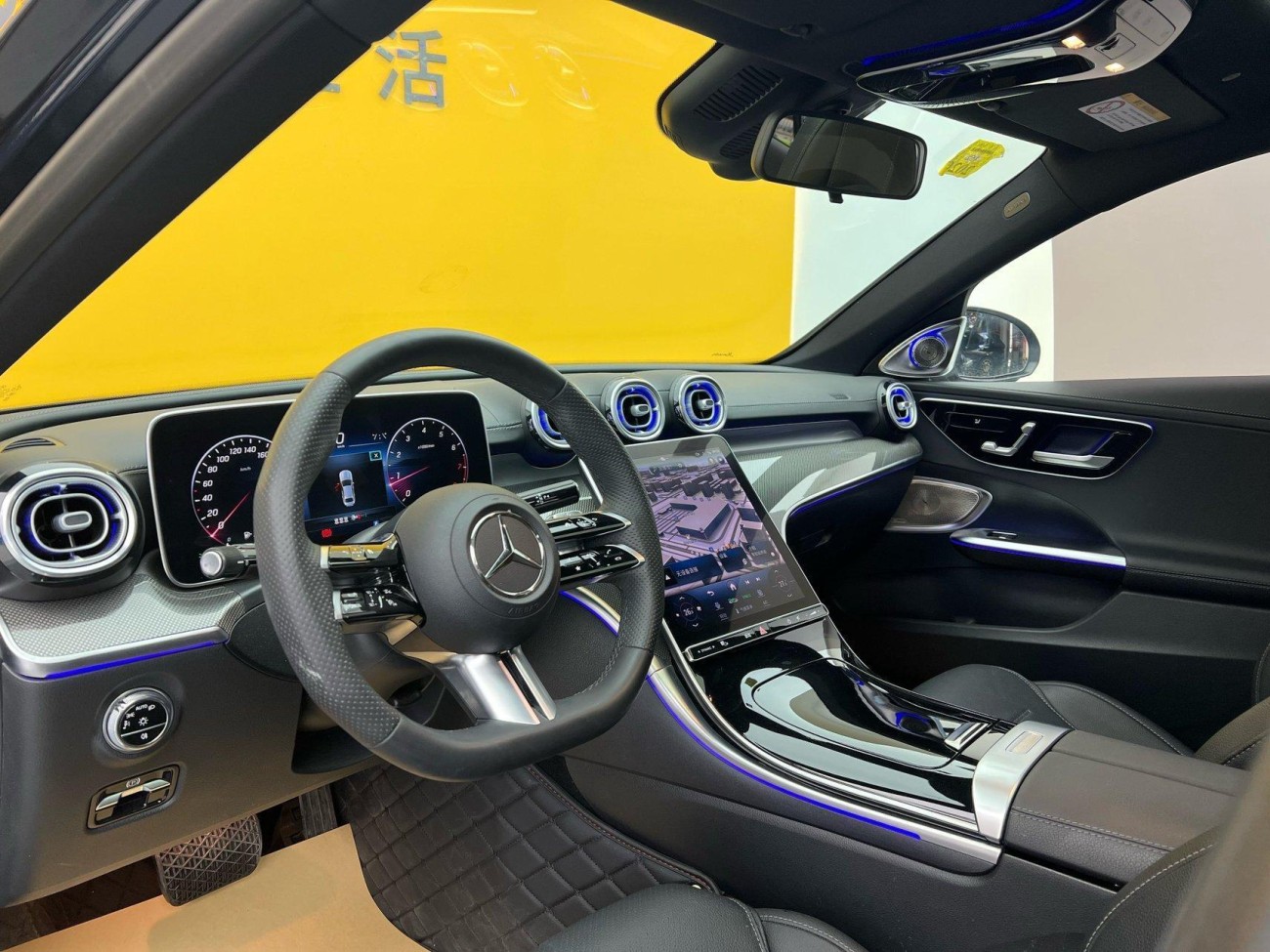 Mercedes-Benz C 260 L 2024