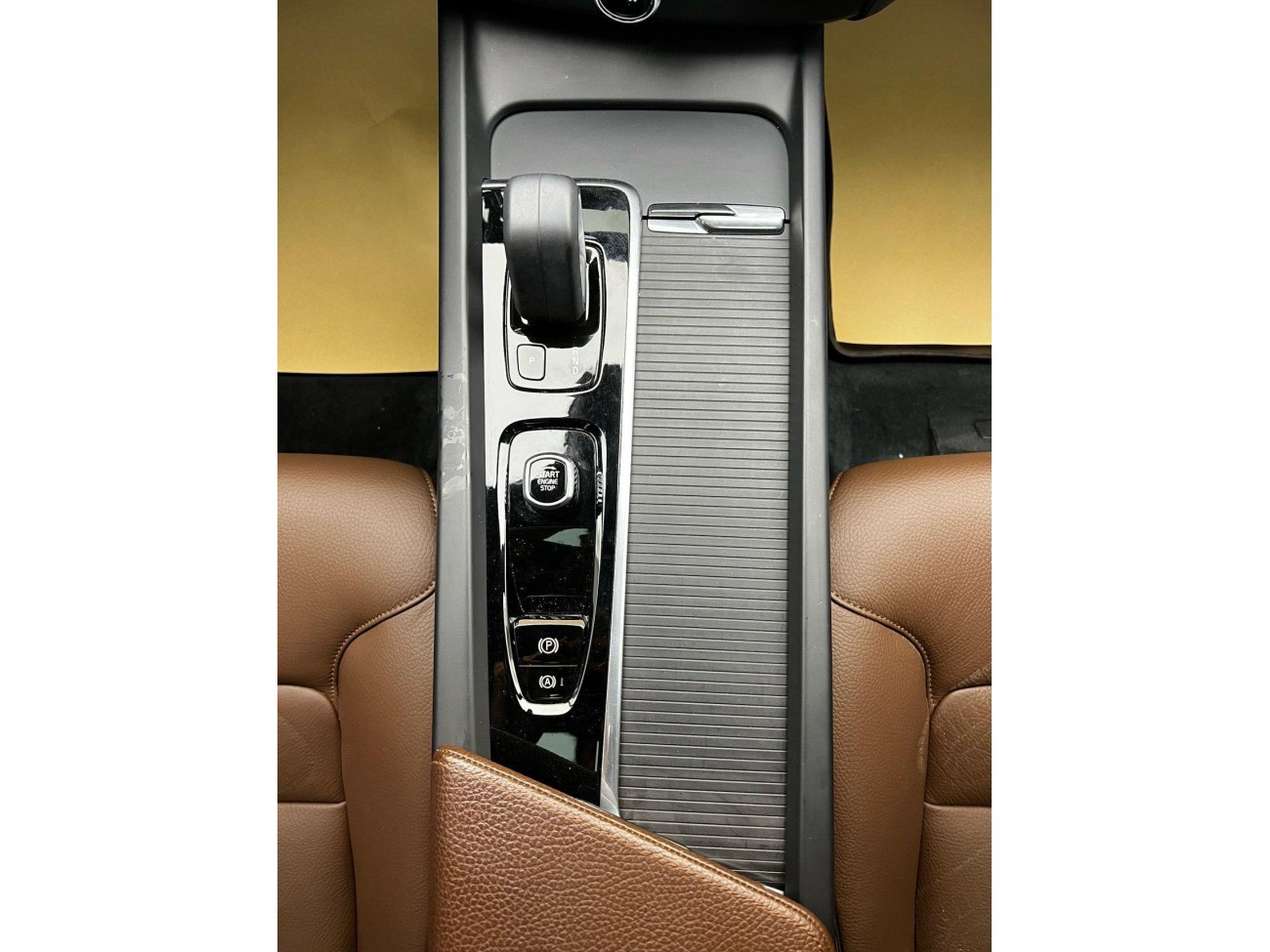 Volvo XC60 2022