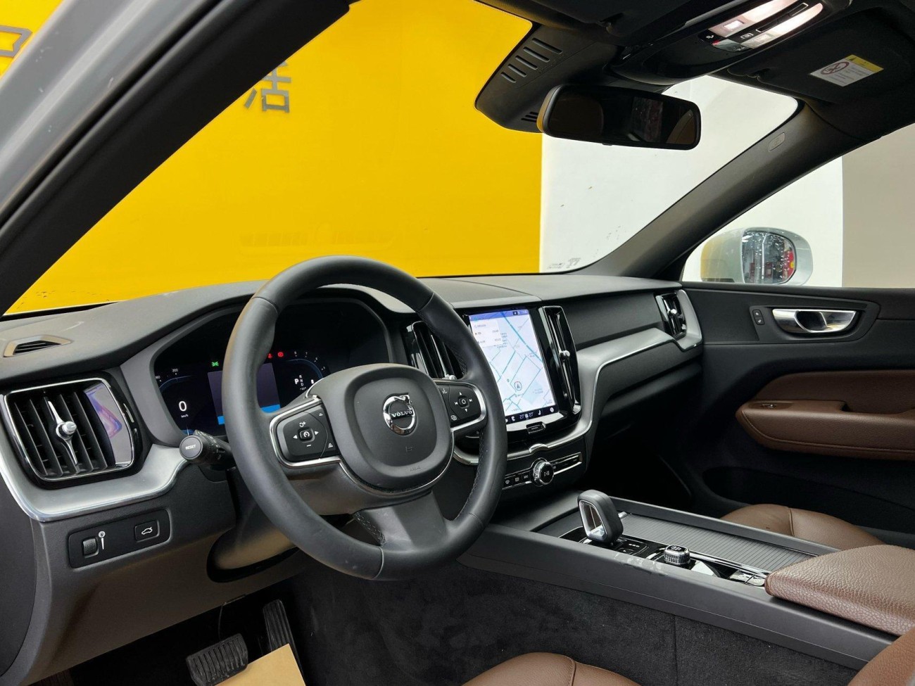 Volvo XC60 2022