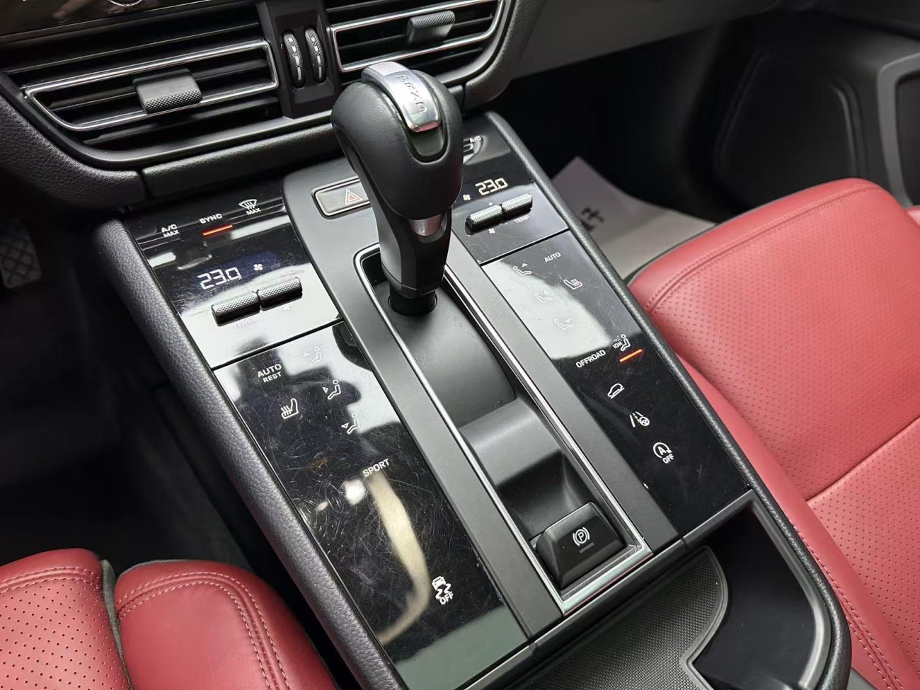Porsche Macan 2022