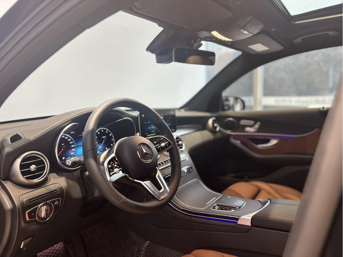 Mercedes-Benz GLC 300 4MATIC 2023