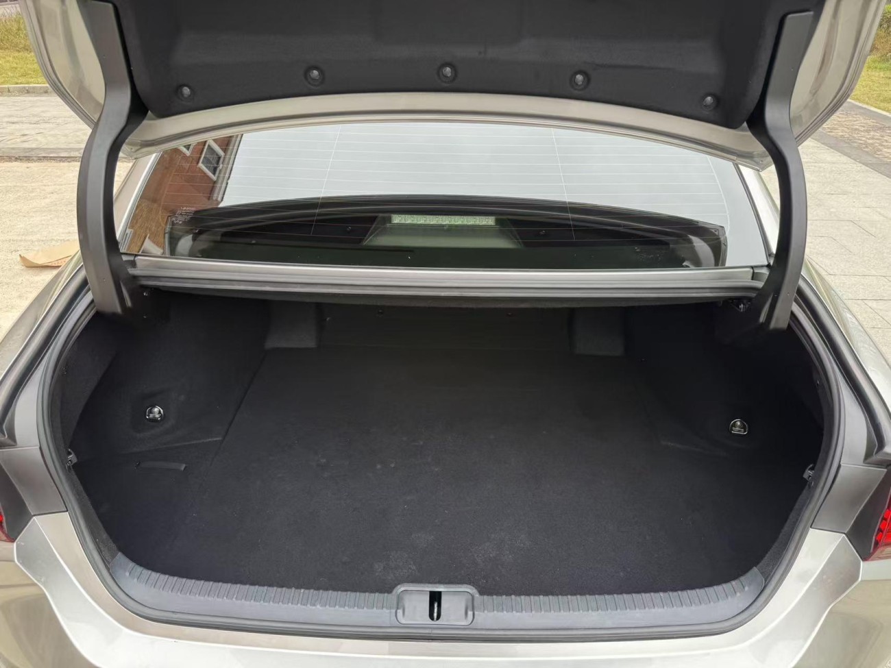Lexus ES 200 2024