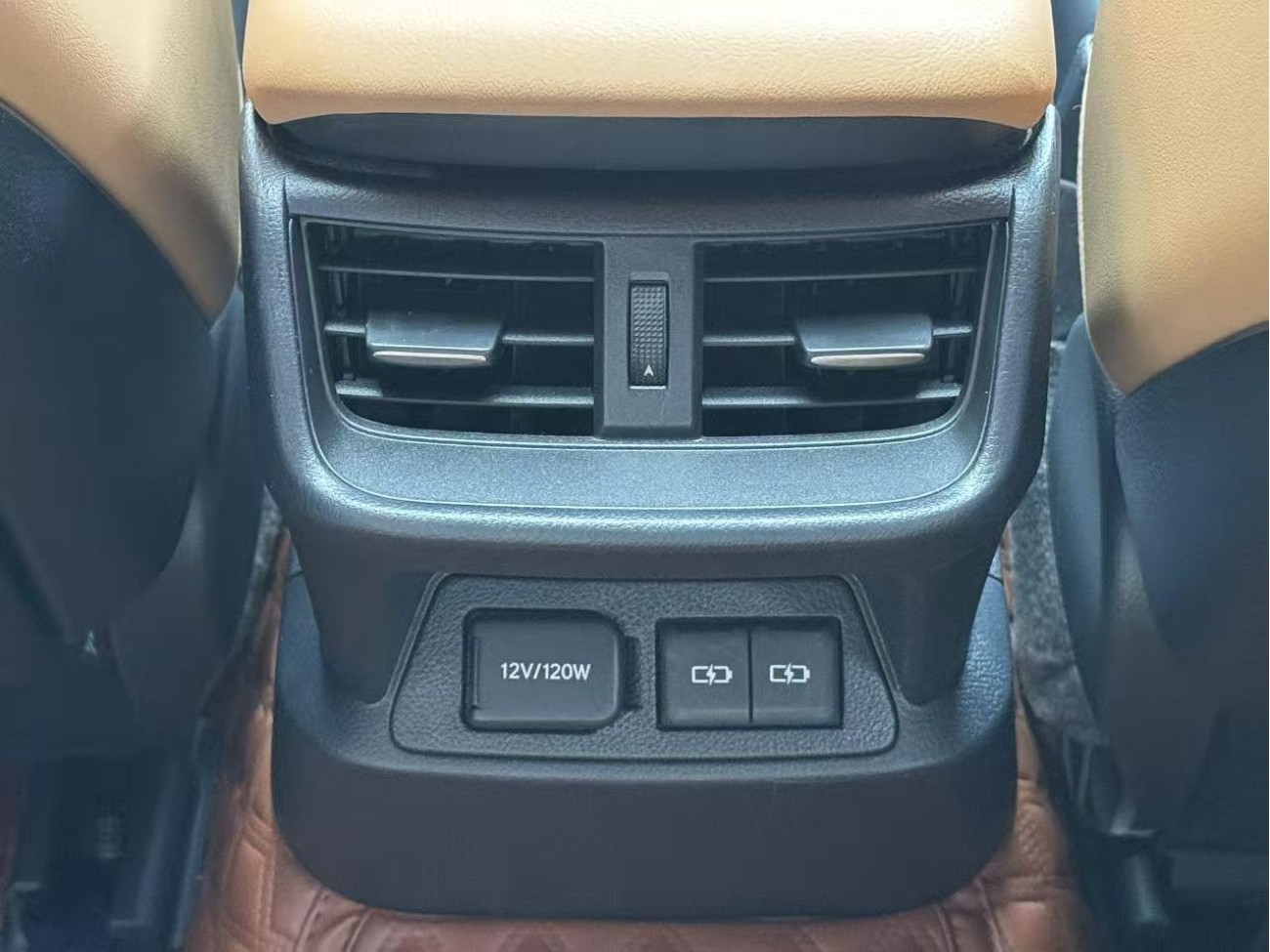 Lexus ES 200 2024