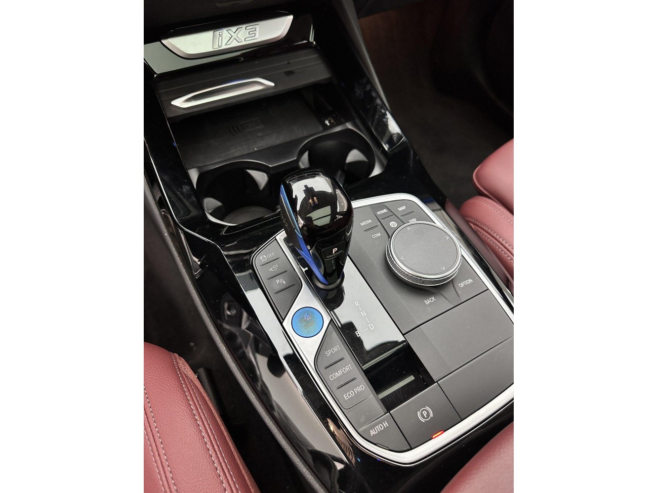 BMW iX3 2022