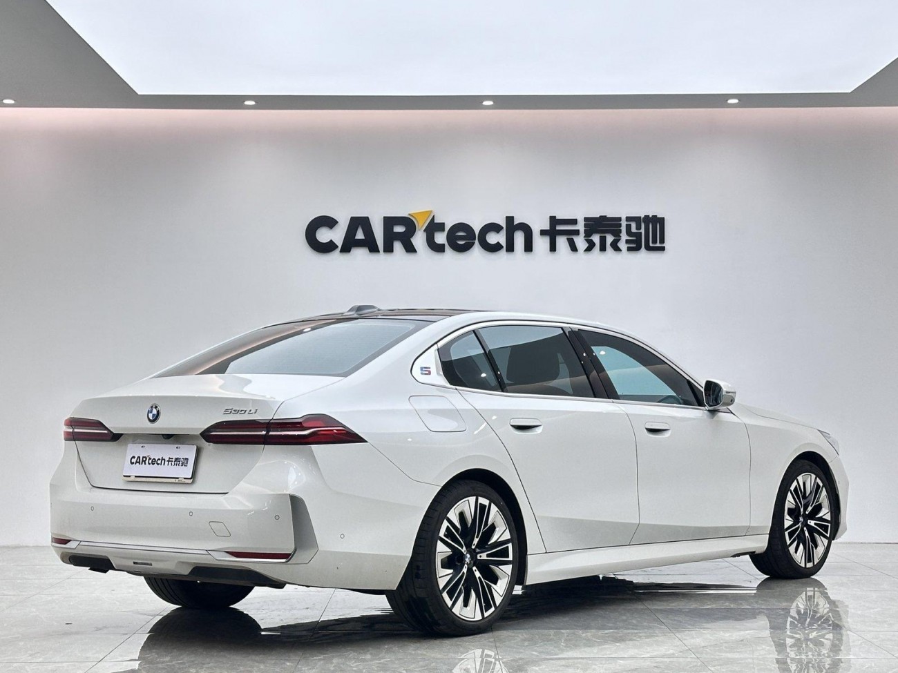 BMW 530Li 2024