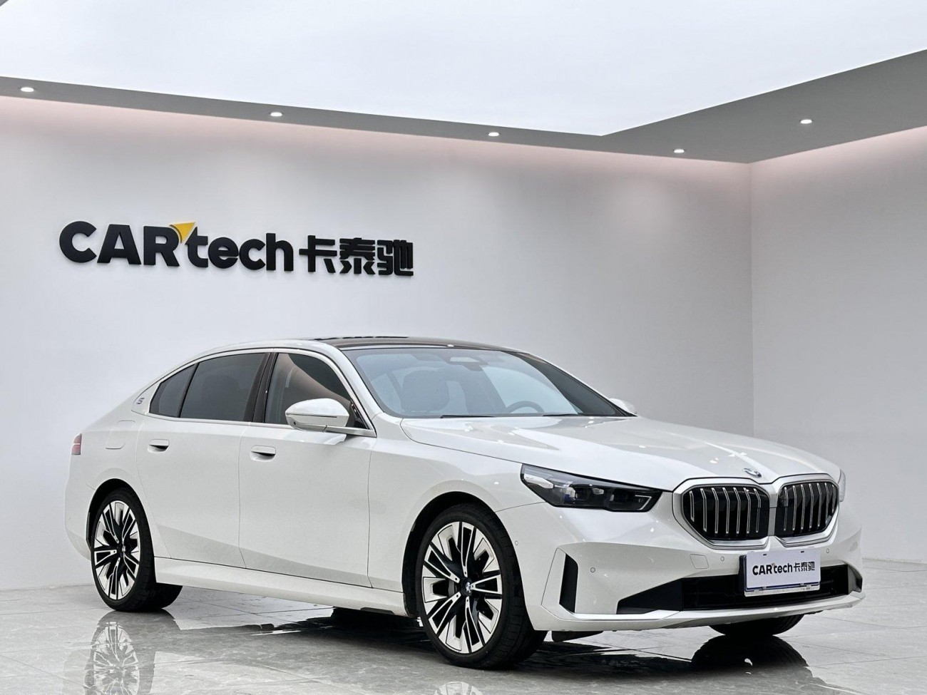 BMW 530Li 2024