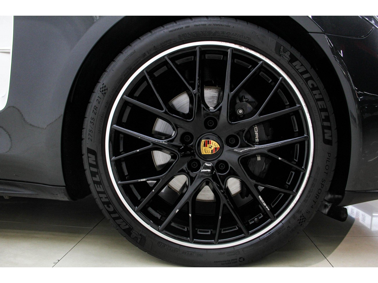Porsche Panamera 2023